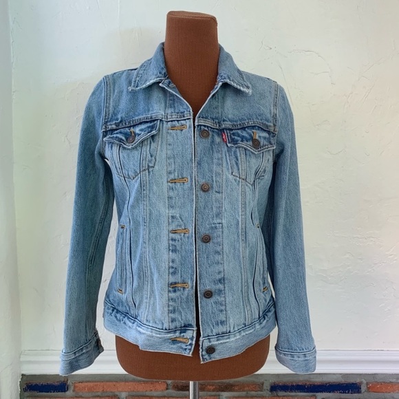 LAST DAY Levi’s Denim Jacket - Picture 1 of 5